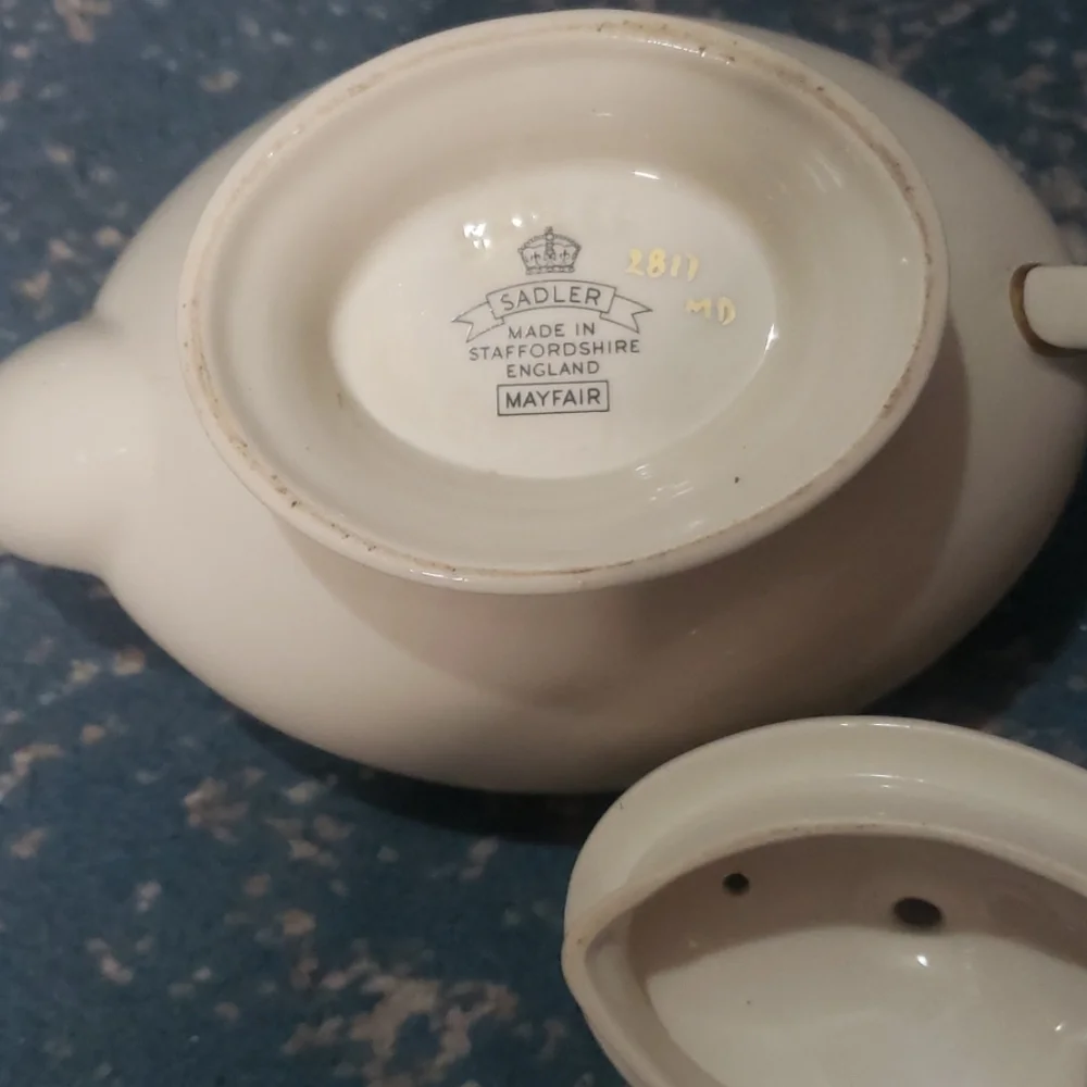 Vtg Antique Teapot Signed #1817 England